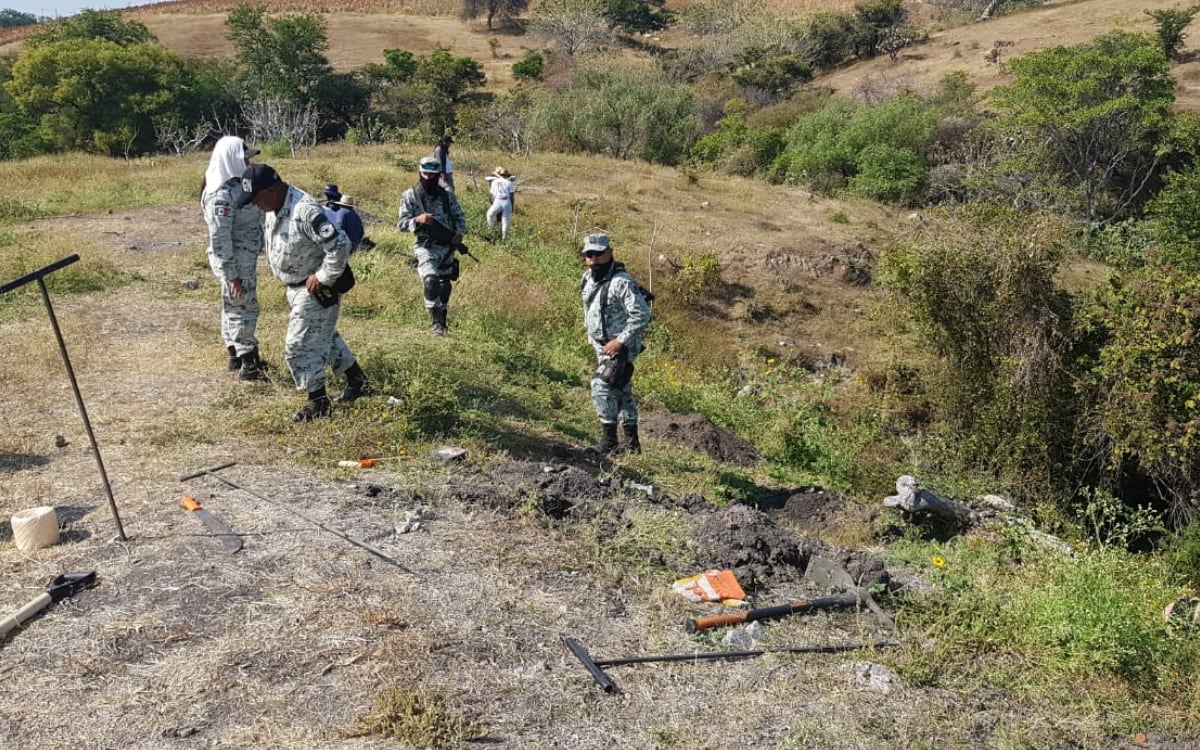 Brigada localiza tres fosas más en Mixtlalcingo, Morelos