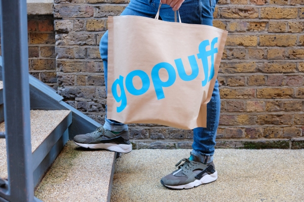 Después de adquirir Dija y Fancy, la startup de comestibles instantáneos Gopuff se lanza en el Reino Unido en camino a la expansión europea.