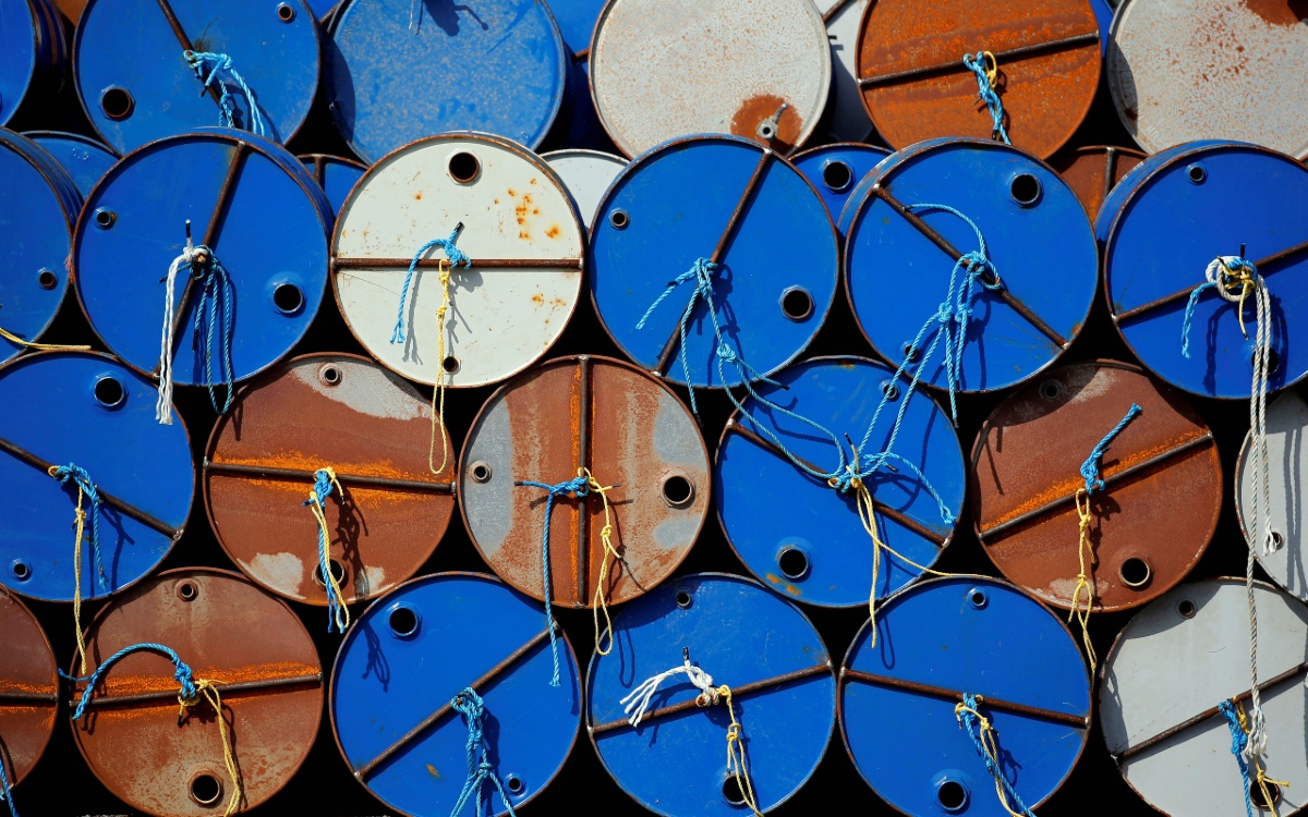 EU liberará 50 millones de barriles de petróleo de reserva de emergencia