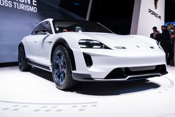 El Mission E Cross Turismo de Porsche es el crossover EV que desea