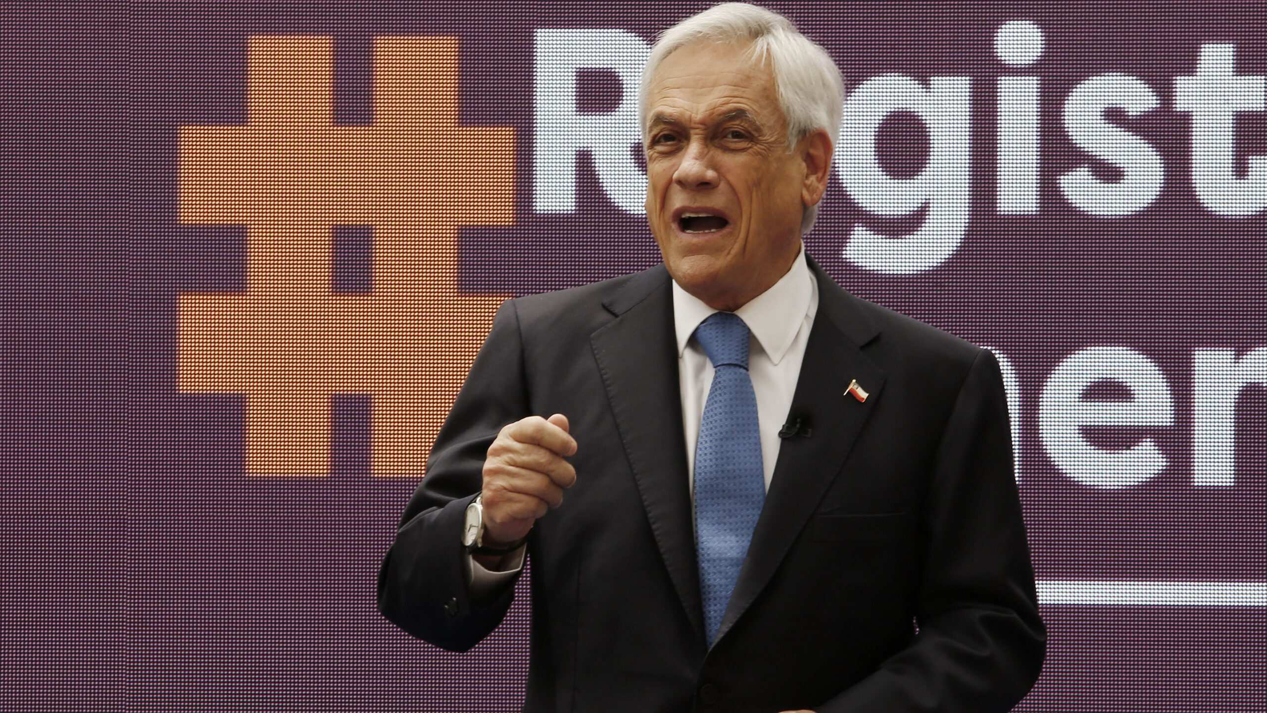 El Senado chileno no logra destituir al presidente Piñera en juicio político