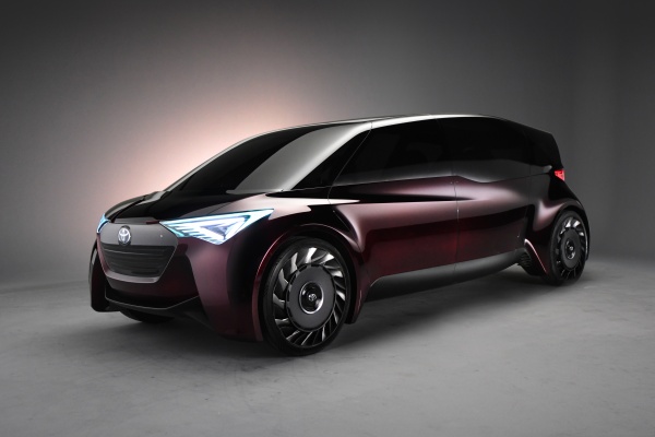El concepto de pila de combustible ‘Fine-Comfort Ride’ de Toyota tiene como objetivo la flexibilidad de largo alcance