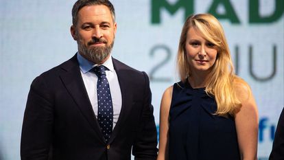 Santiago Abascal y Marion Maréchal, nieta de Jean-Marie Le Pen y exdiputada del Frente Nacional, en un acto celebrado en junio de 2021 en Madrid.