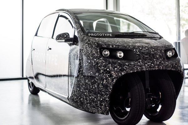 El prototipo de vehículo eléctrico de 200 millas de Spiri está hecho para el uso compartido del automóvil a pedido