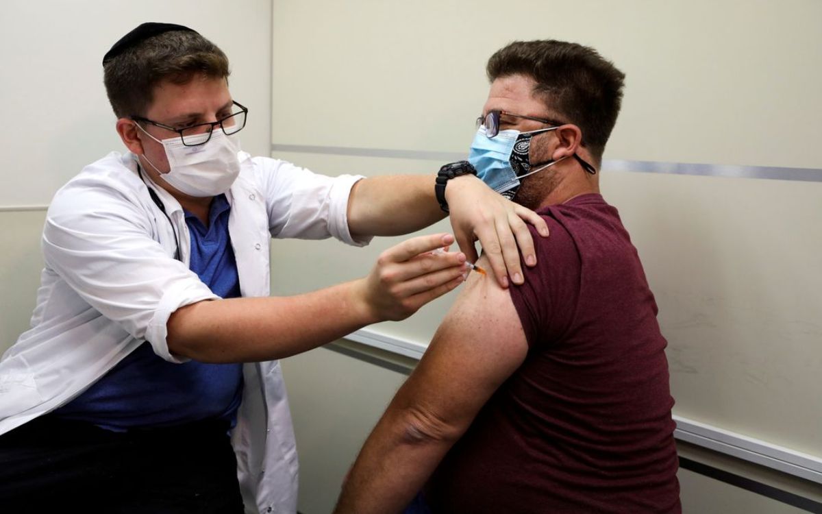 Estados Unidos alista aval para tercera dosis de vacuna Pfizer contra Covid-19 a todos los adultos
