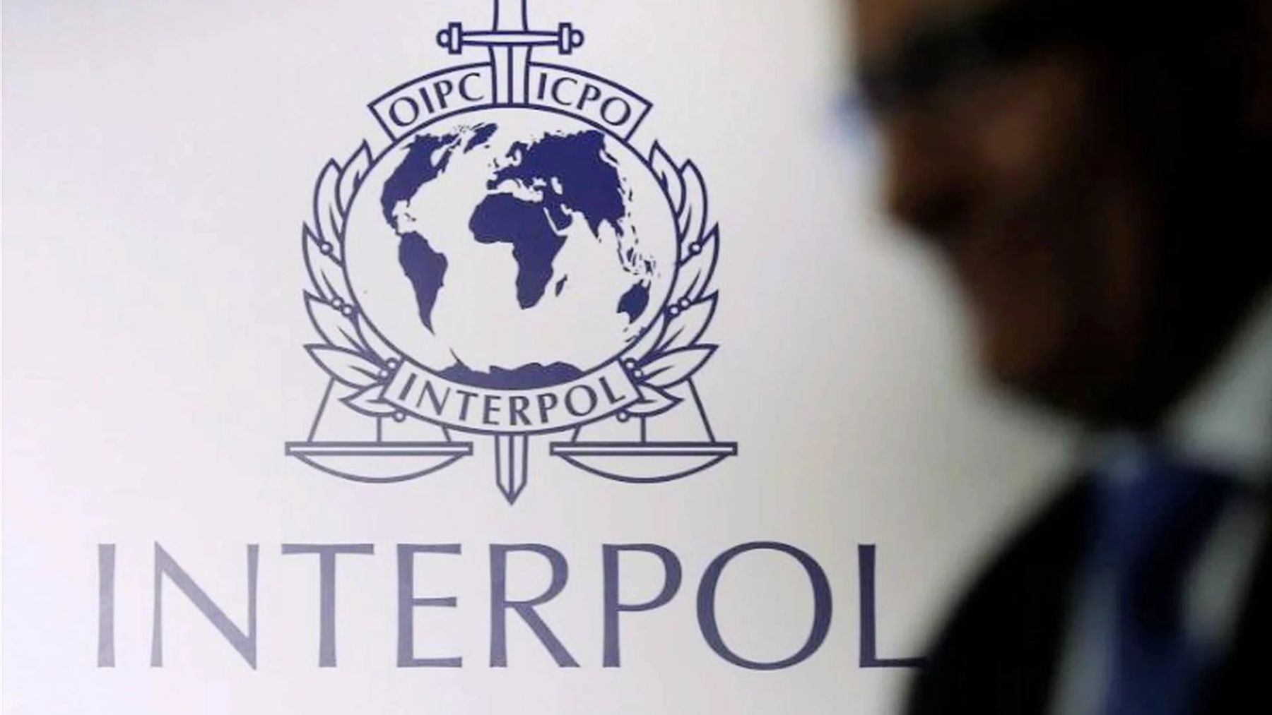 Estos son los 11 españoles más buscados por la Interpol