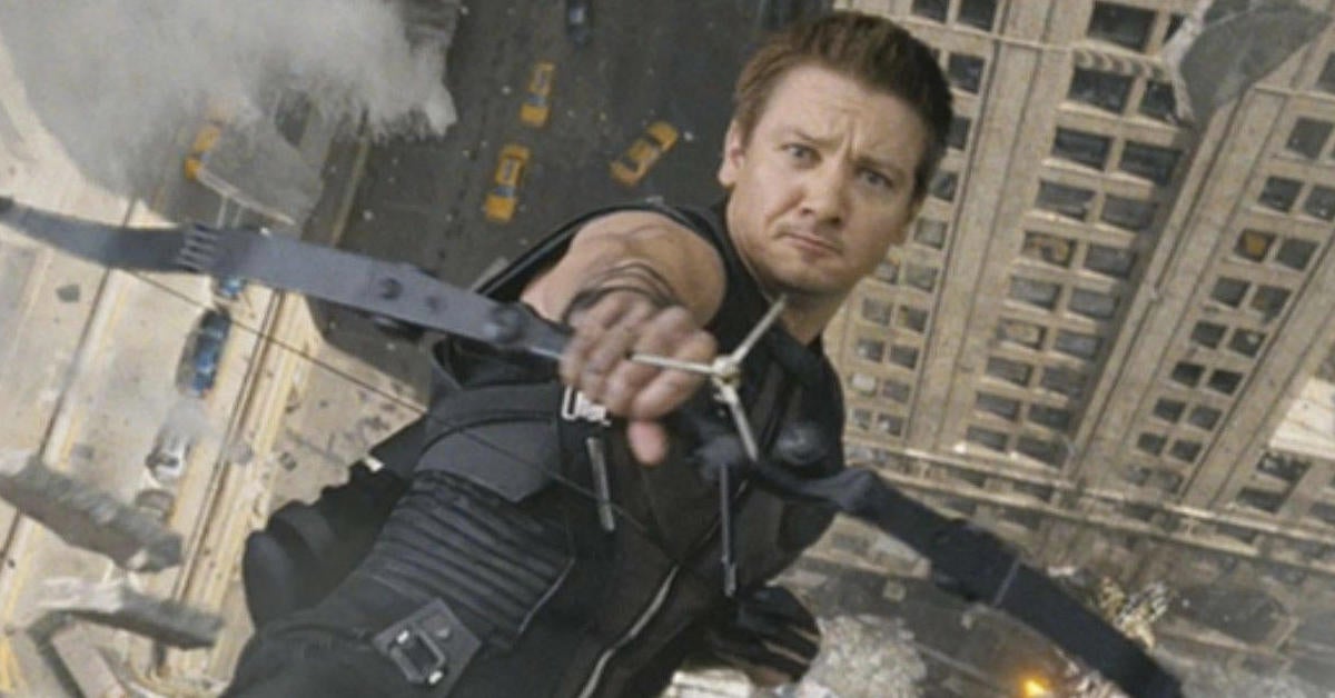 Fan de Marvel muestra la escena de los Vengadores de apertura de Hawkeye desde ambos ángulos