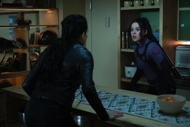 Fotos del set de Hawkeye revelan una nueva imagen de la pelea entre Echo y Kate Bishop
