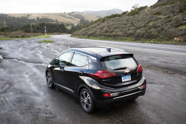 GM presentará dos nuevos autos totalmente eléctricos para 2019 en camino a cero emisiones