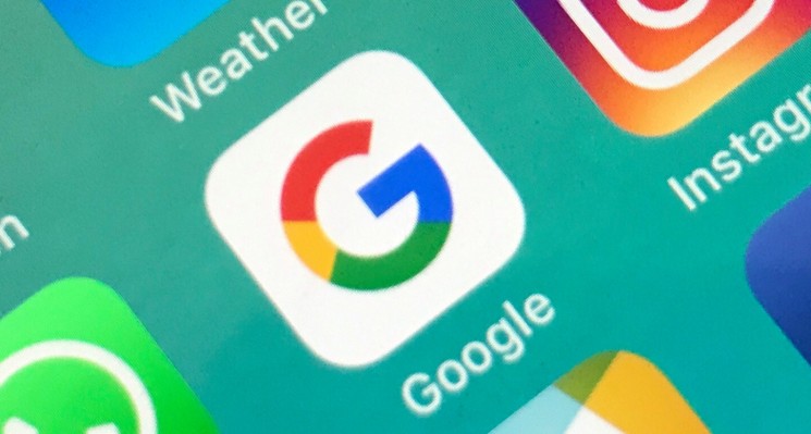 Google moderniza los resultados de búsqueda móvil de EE. UU. Con desplazamiento continuo