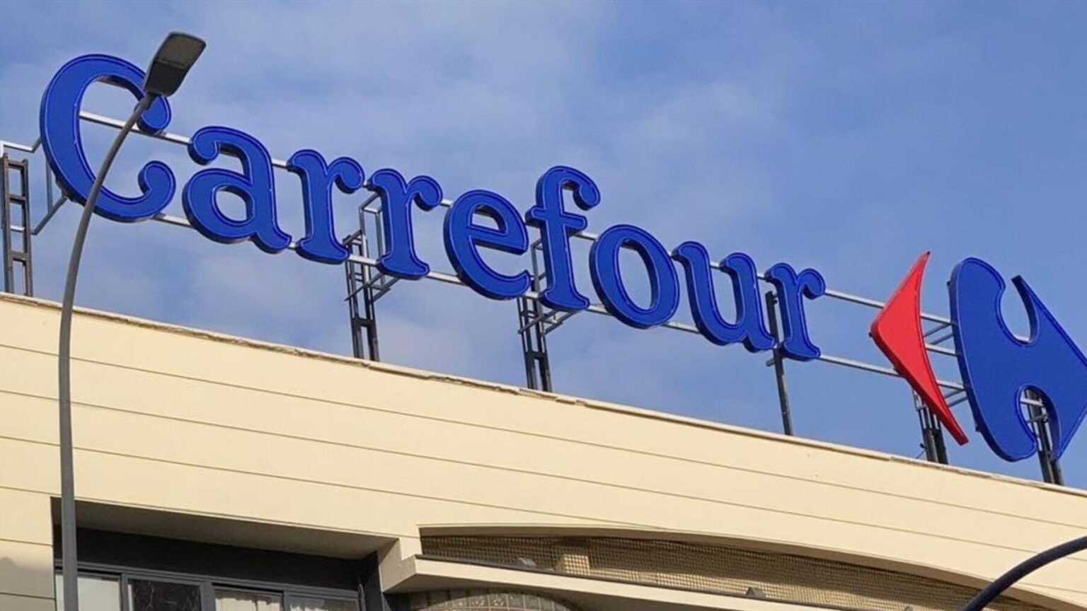Historia y significado del logo de Carrefour La Neta Neta