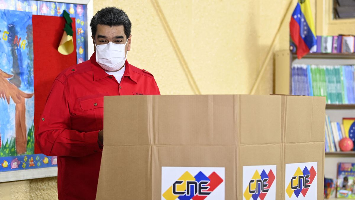 La alta abstención marca las elecciones regionales de Venezuela