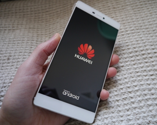 Legisladores estadounidenses advierten a Canadá que mantenga a Huawei fuera de sus planes 5G