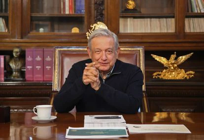 López Obrador resiste el desgaste y mantiene su aprobación en el ecuador del mandato
