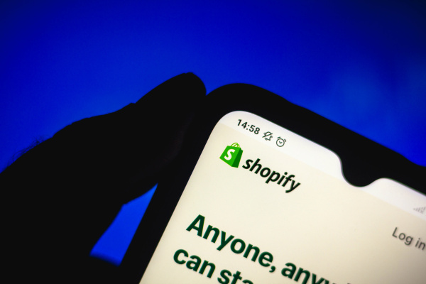 Los resultados del segundo trimestre de Shopify superan las estimaciones a medida que brilla el comercio electrónico
