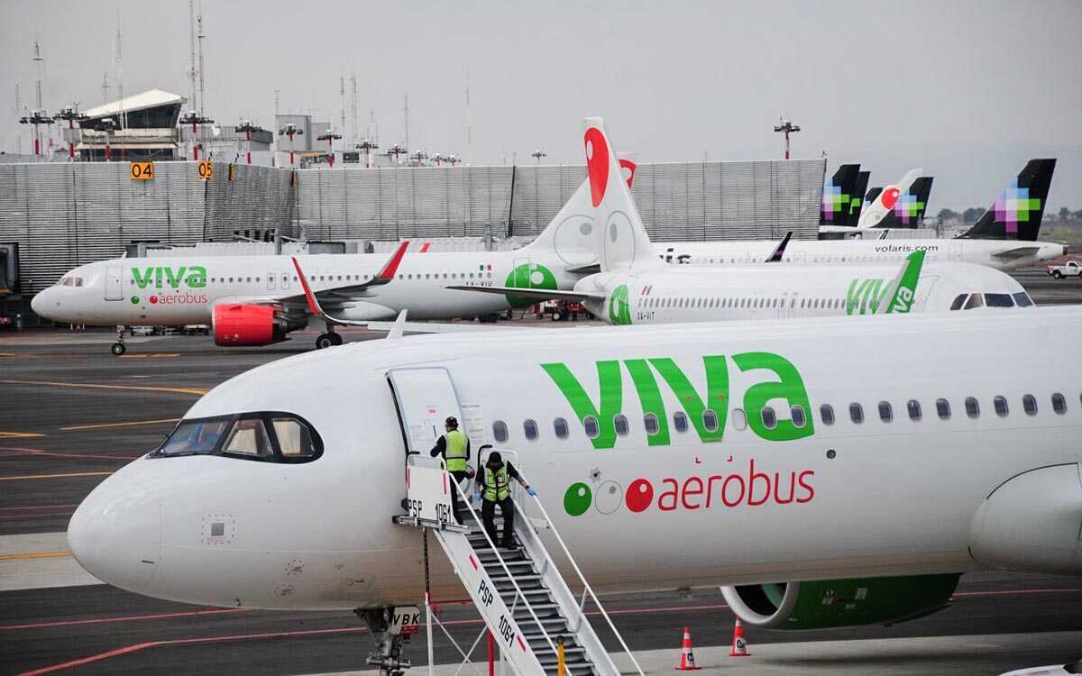 Profeco coloca sellos de suspensión a Viva Aerobus y Volaris por cobrar equipaje de mano