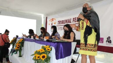 Realizan 'Tribunal Feminista', acto ciudadano contra el feminicidio en Oaxaca