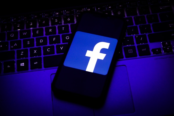 Facebook demanda a dos empresas involucradas en operaciones de raspado de datos