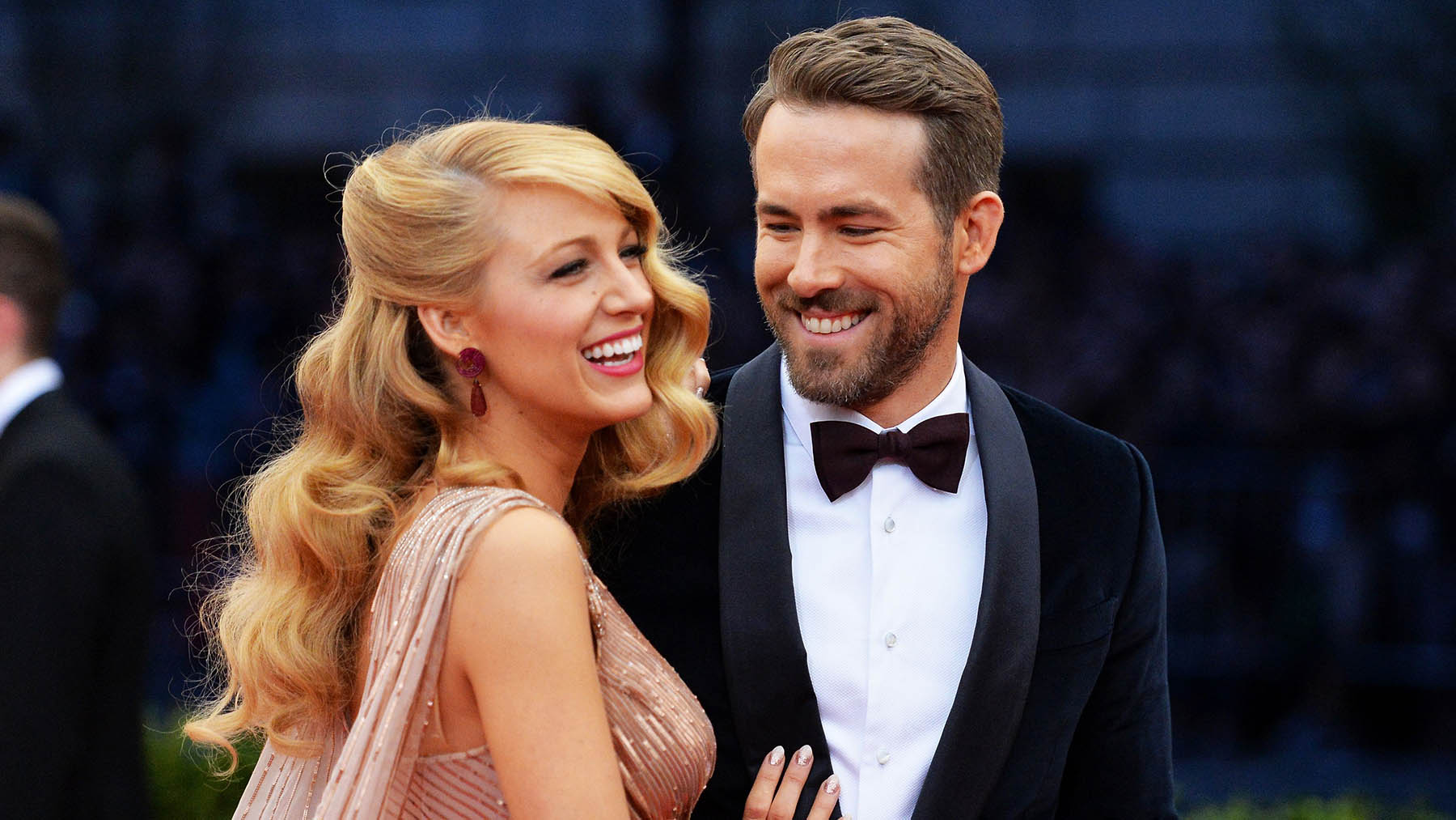 Ryan Reynolds asegura que Hollywood no reconoce el talento de Blake Lively por “el sexismo inherente en el negocio”