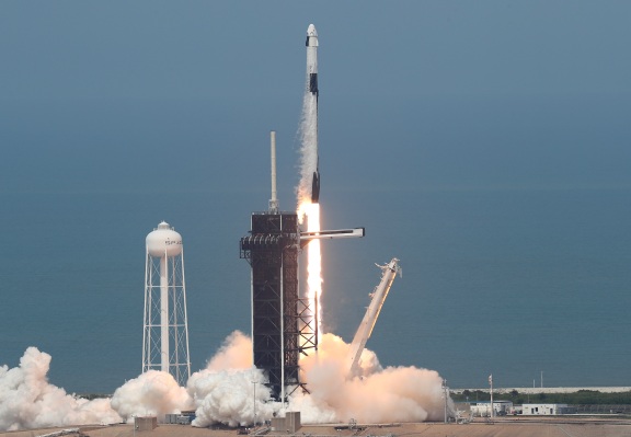Varda Space Industries enviará su primera fábrica espacial a orbitar en un cohete SpaceX Falcon 9