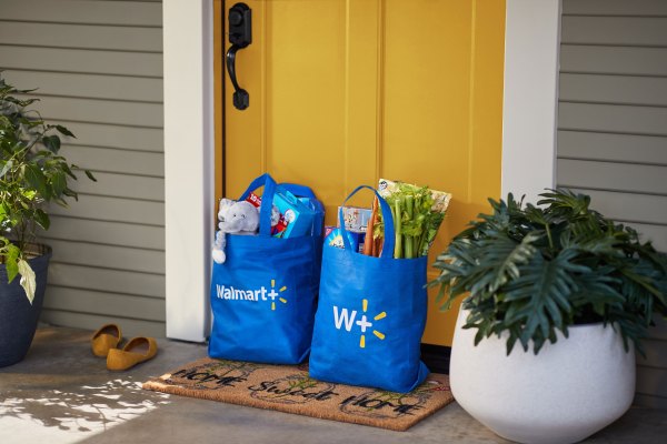 Walmart elimina el pedido mínimo de $ 35 en su servicio de entrega 'Express' de 2 horas