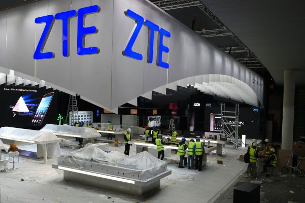 ZTE reemplaza a su CEO y otros altos ejecutivos