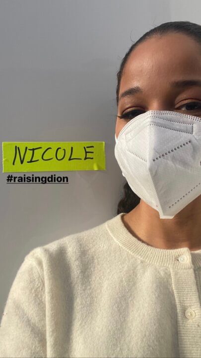 foto de rodaje de nicole raise dion temporada 2