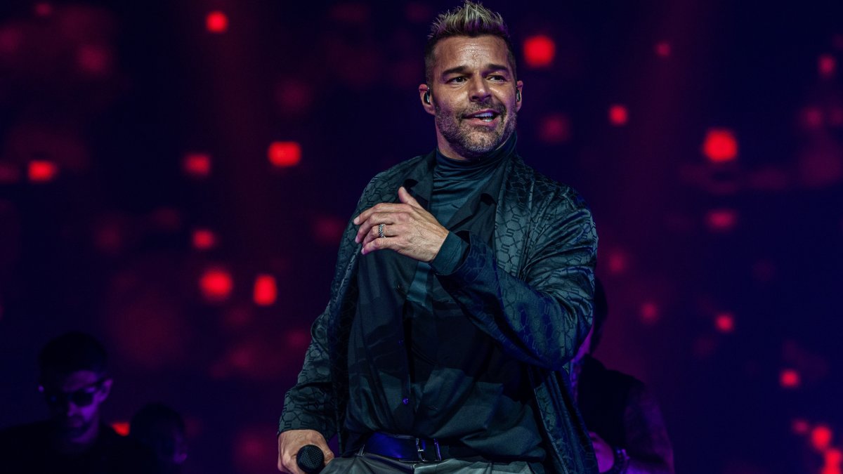 Ricky Martin afirma sentirse “mejor que nunca” en su cumpleaños número 50
