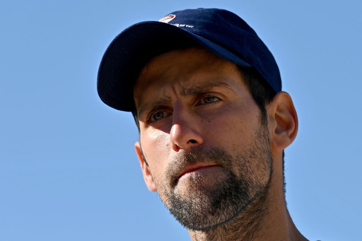 Djokovic mantiene en vilo a Australia