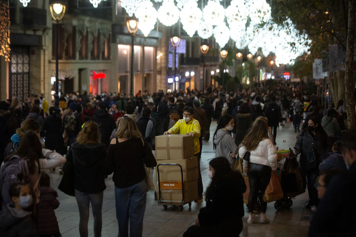 Cataluña y Madrid acumulan miles de contagios sin notificar a Sanidad