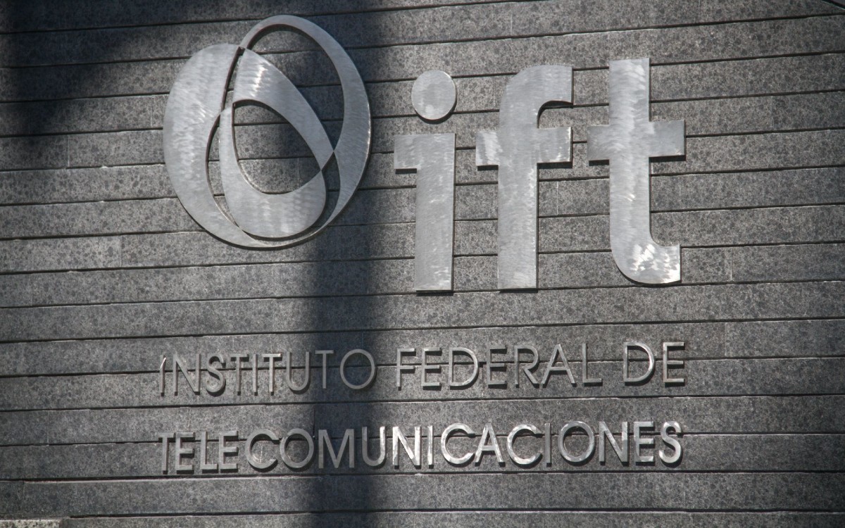 Corte rechaza que funcionarios del IFT ganen más que AMLO