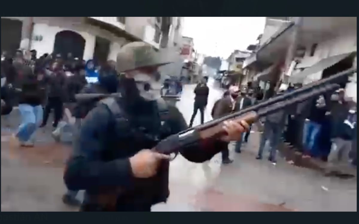Grupo armado irrumpe en elección de autoridad en Oxchuc; hay un muerto | Videos