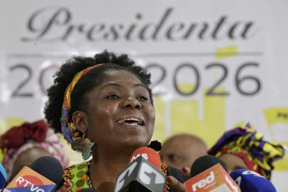 Francia Marquez se presenta como candidata del Polo Democrático a las elecciones de Colombia,  el 16 de diciembre.