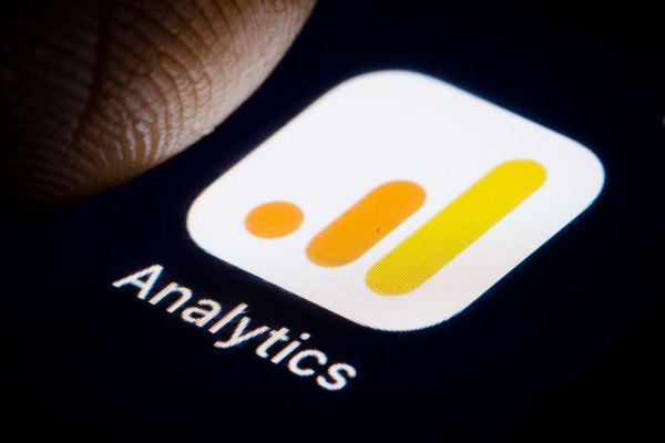 La actualización de Google Analytics utiliza el aprendizaje automático para sacar a la luz datos más críticos de los clientes