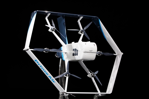 La flota de entrega de aviones no tripulados Prime Air de Amazon obtiene la aprobación de la FAA para vuelos comerciales de prueba