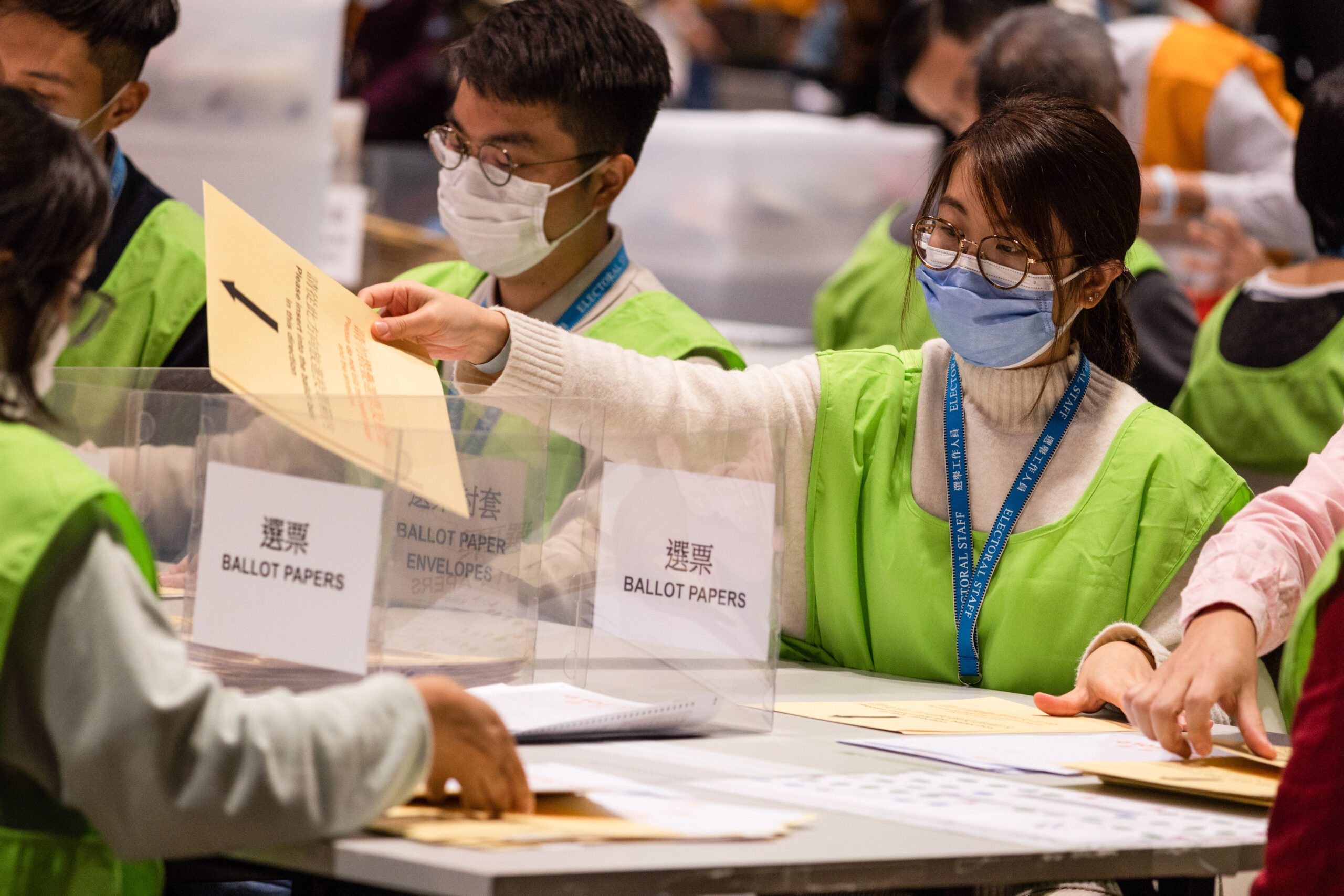 Los partidos pro-China de Hong Kong acaparan todos los escaños en las elecciones ‘solo para patriotas’