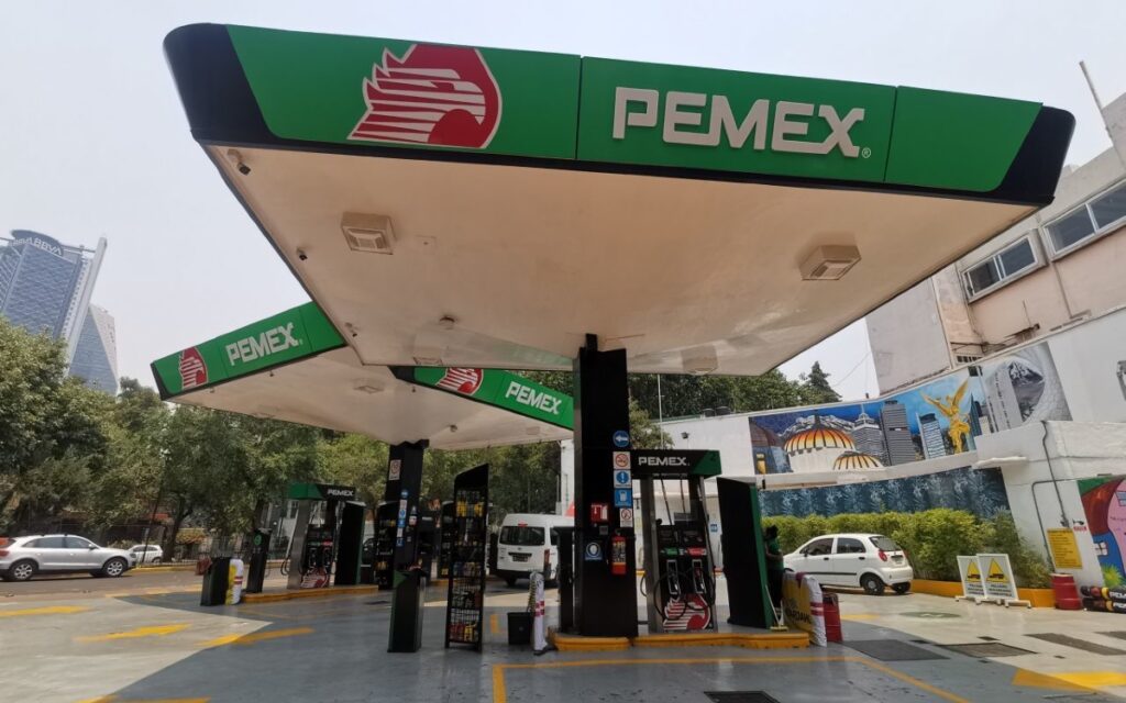 Pemex anuncia recompra de bonos e inyección de capital hasta 3,500 millones de dólares