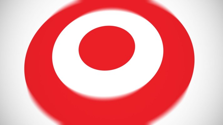 Target establece un récord de ventas en el segundo trimestre, ya que los servicios en el mismo día crecen un 273%