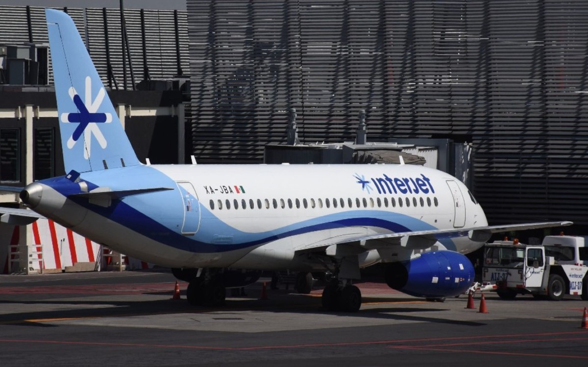 Tras un año sin volar, Interjet planea reiniciar operaciones en 2022 con 10 aviones rentados