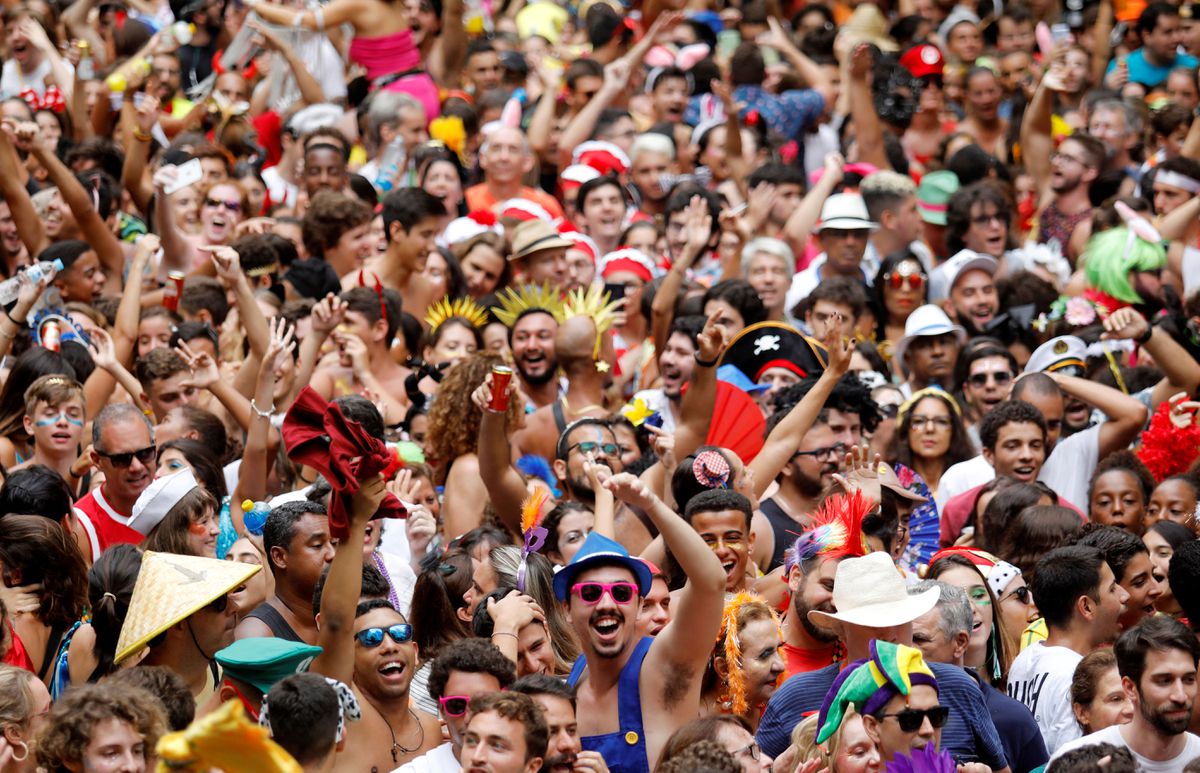 Río de Janeiro y otras ciudades de Brasil suspenden el Carnaval callejero por la amenaza de ómicron