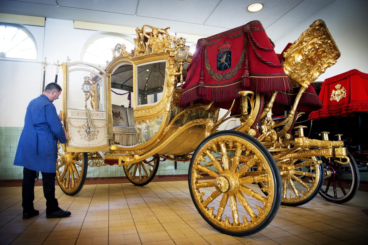 La Casa Real holandesa no utilizará su polémica Carroza Dorada decorada con escenas coloniales