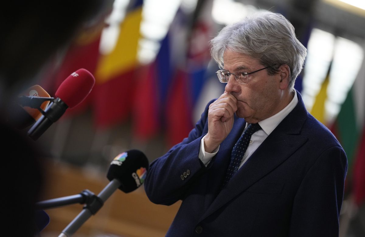 Bruselas da un segundo varapalo al PP por su ofensiva contra el reparto de los fondos