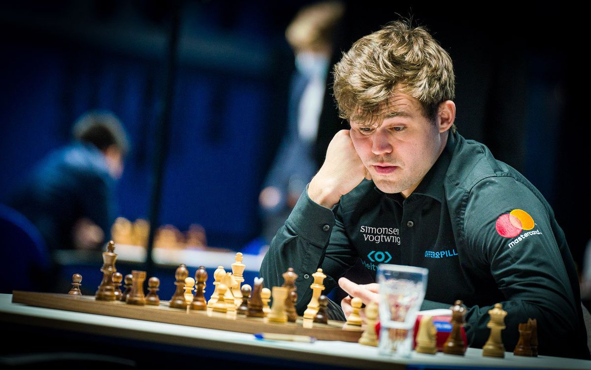 Carlsen también empata sin lucha