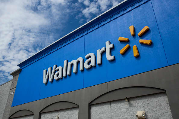 Walmart dejará de vender cigarrillos en algunos de sus supermercados en EEUU