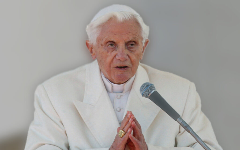 Benedicto admite que estuvo presente en una reunión sobre sacerdote acusado de abusos