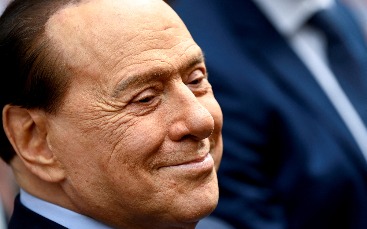 Berlusconi decide no postularse para la presidencia de Italia