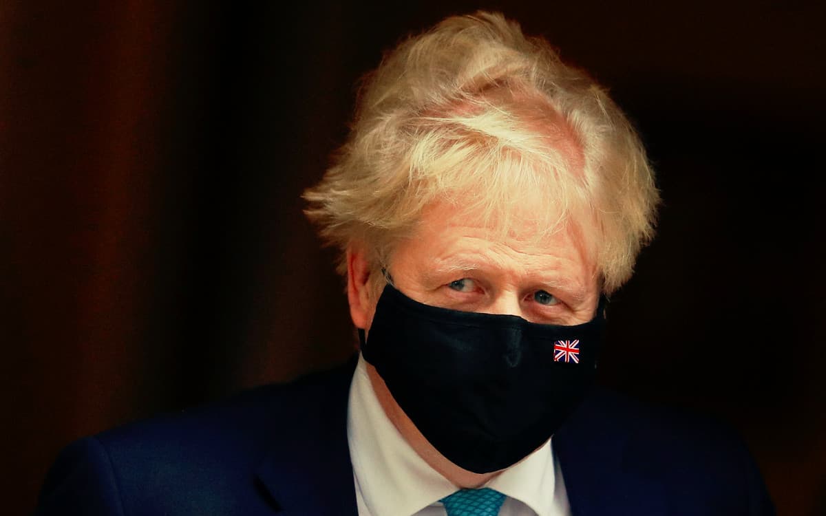 Boris Johnson pide disculpas por hacer fiestas durante la pandemia