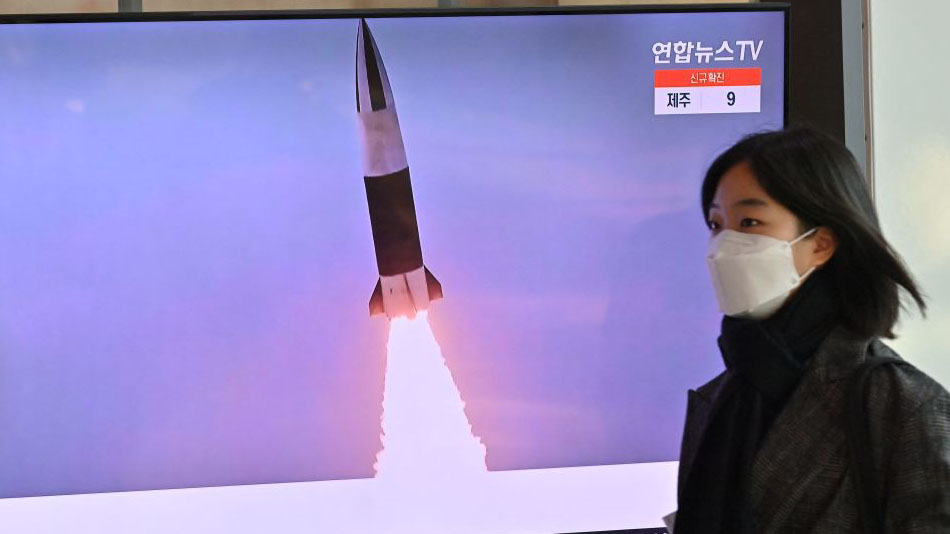 Corea del Norte lanza misiles por sexta vez en lo que va del mes