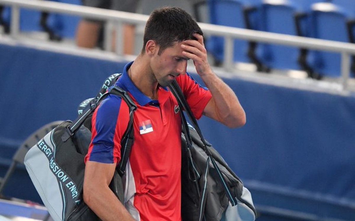Deporta Australia a Novak Djokovic por falta de vacuna contra Covid-19 | Video