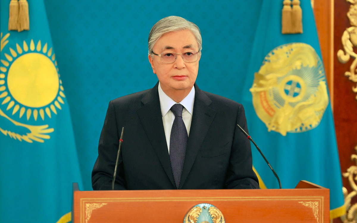 Disparar a matar 'sin advertencia a los terroristas', ordena presidente de Kazajistán | Video